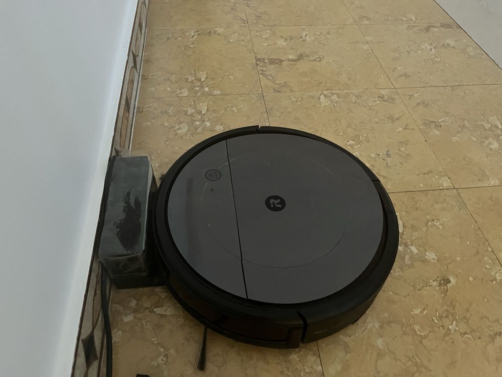 Roomba iRobot - Aspirador Robô Automático