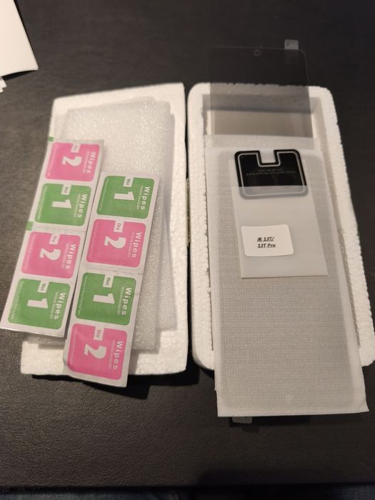Xiaomi 13T Pro Capa Magnetica + 2 Películas Escuras