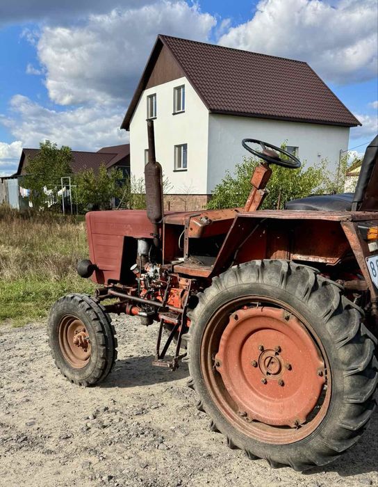 Продам трактор Т-25