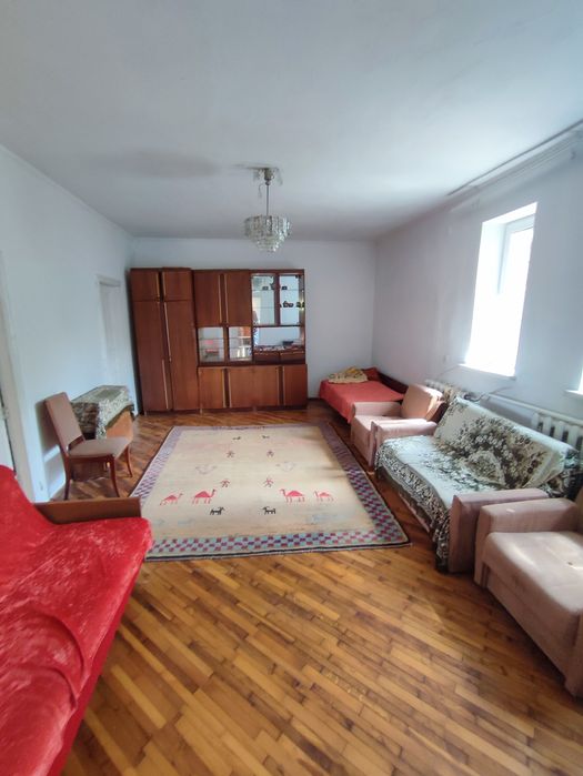 Продаж поруч з Франківськом житлового будинку 150 м2 та землі 39 сот