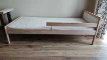 Łóżko IKEA SNIGLAR dla dzieci z materacem
