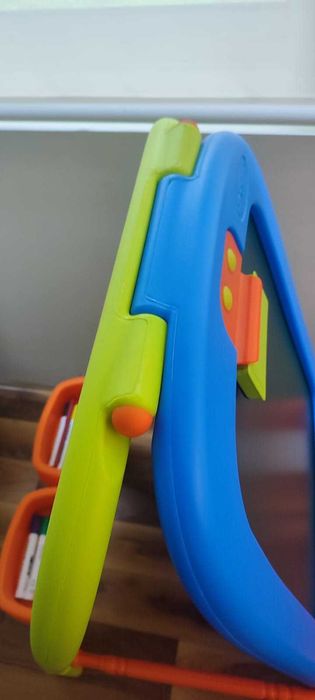 Quadro magnético como NOVO - Giz e Marcadores