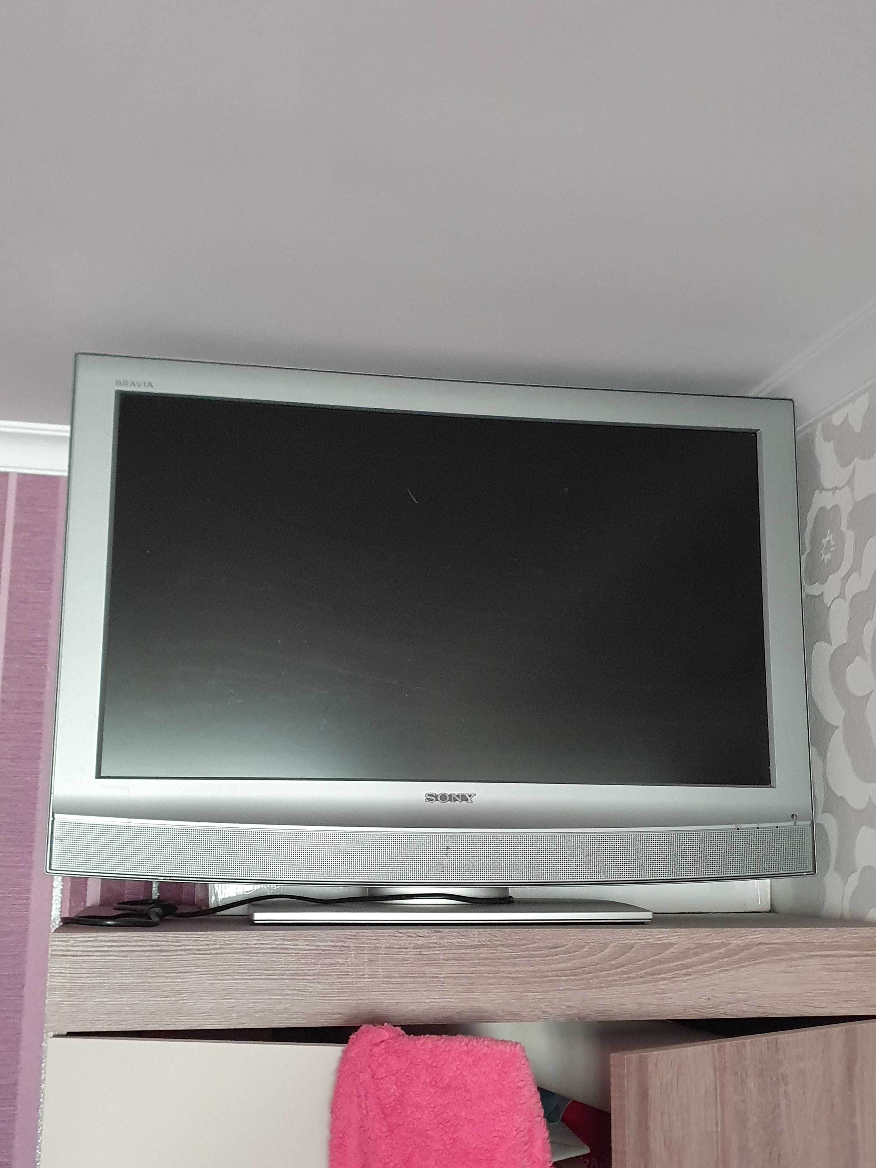 Продам! Телевізор SONY Model KDL-26U2000