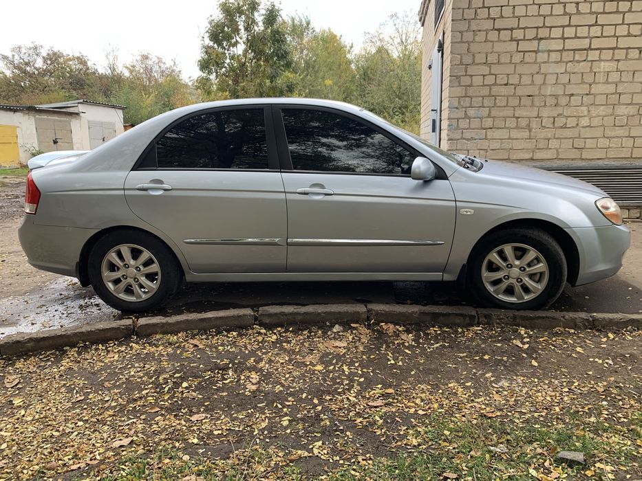 Kia Cerato 08. 2.0ГАЗ