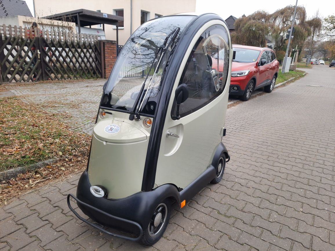 Elektryczny pojazd dla  seniora.  Elektromobil. Stan  IDEALNY !!