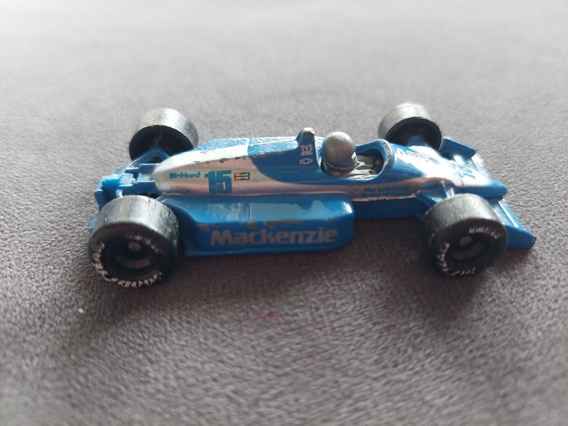 Indy 500 racer matchbox Mackenzie