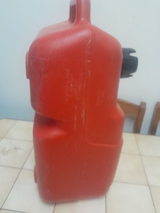 Depósito de gasolina para barco Suzuki de 25 litros