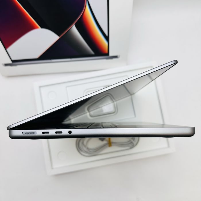 MacBook Pro 14" 2021 M1Pro Space Gray 16GB 1TB SSD