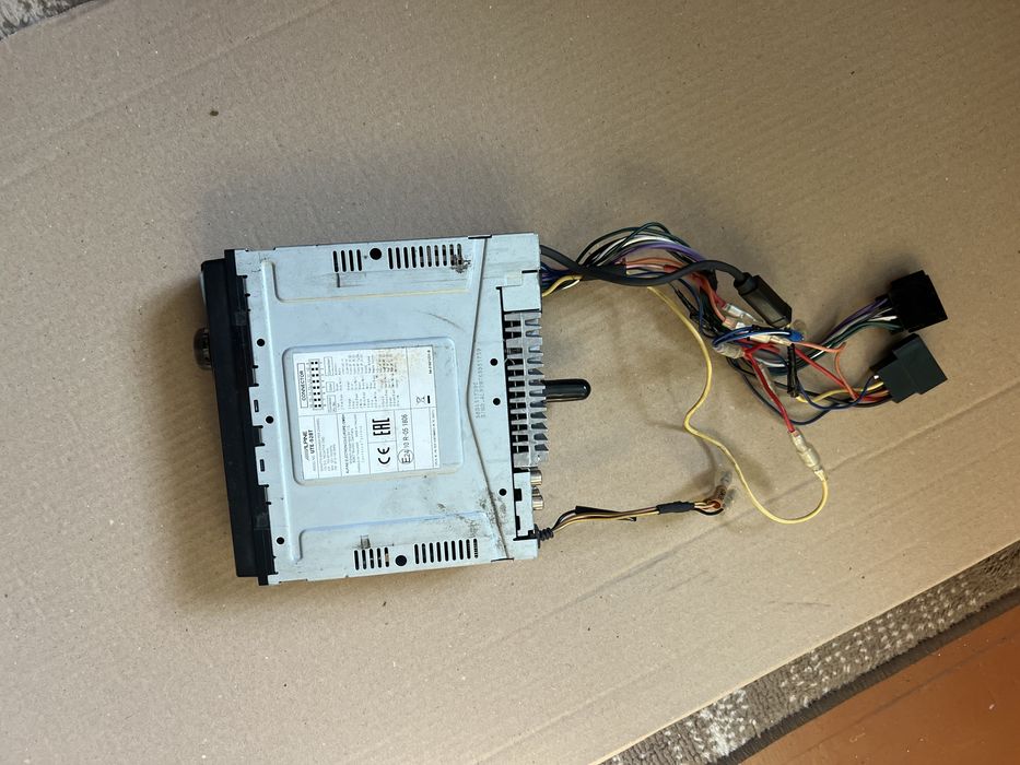 Продам автомагнітолу ALPINE UTE-92BT original