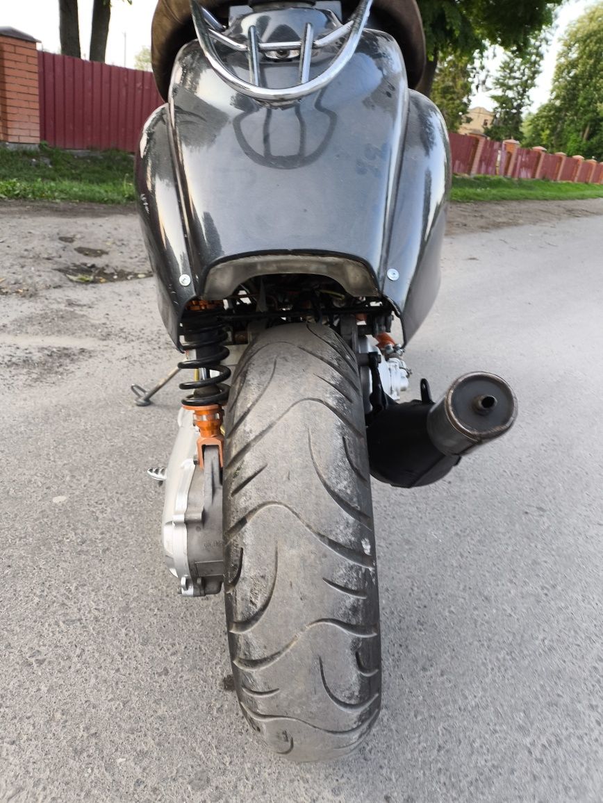 Aprilia vino minarelli, aerox