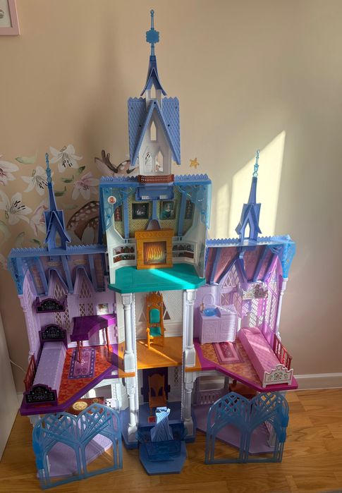 Duży zamek Hasbro Disney Kraina Lodu