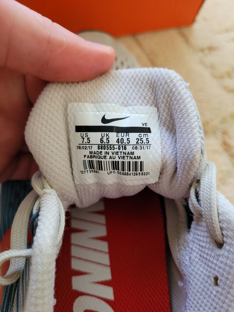 Кросівки для бігу Nike Air Zoom Pegasus 34 легкі