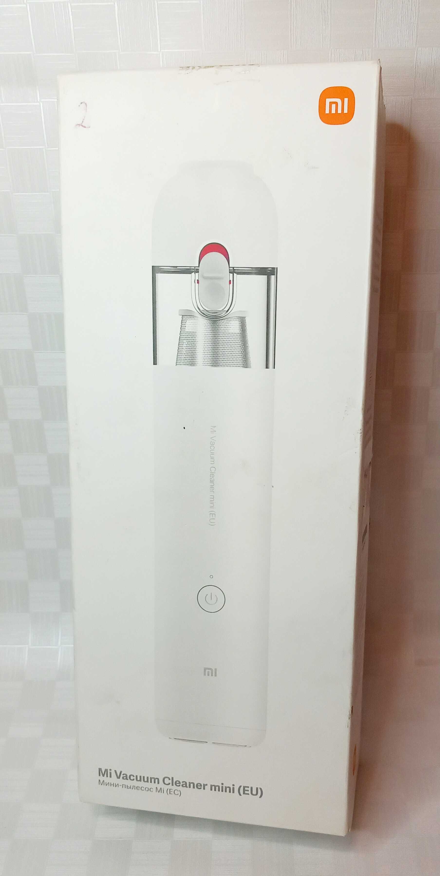 Odkurzacz ręczny Xiaomi Mi Vacuum Mini - 832/22/HUT