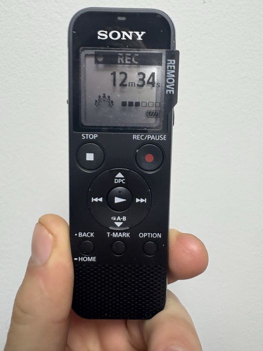 Цифровий диктофон Sony ICD-PX470.