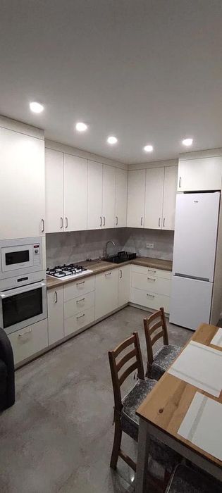 Оренда двокімнатної квартири ЖК Щасливий вул. Бігова