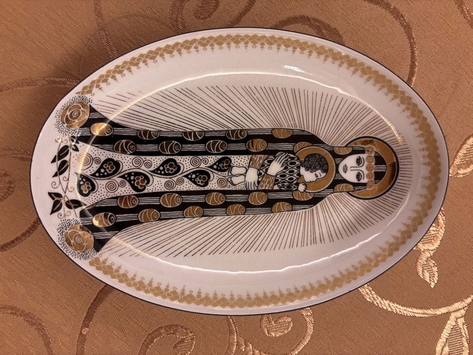 Ikona Madonna hand made na porcelanie.