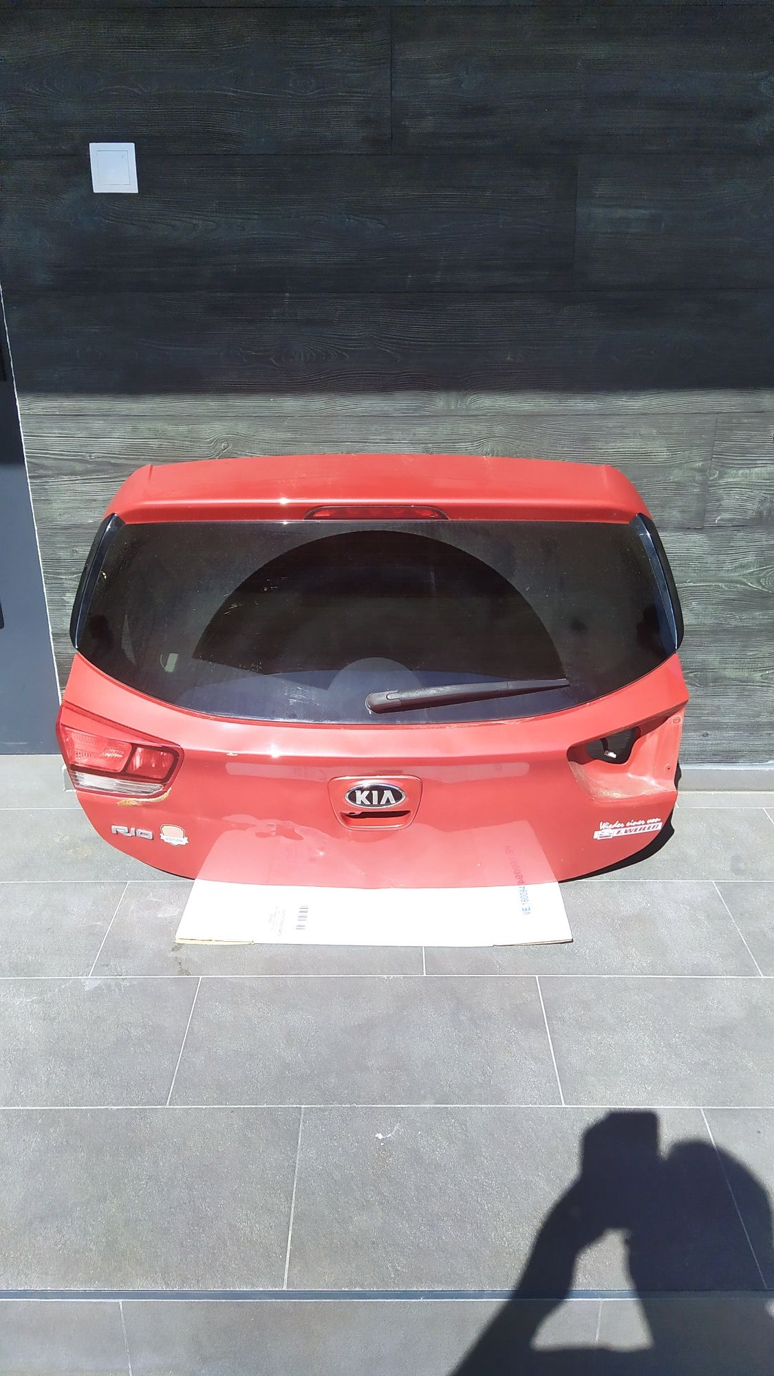 Kia Rio klapa bagażnika 2018 rok