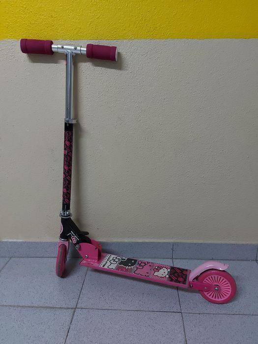 Trotinete Hello Kitty