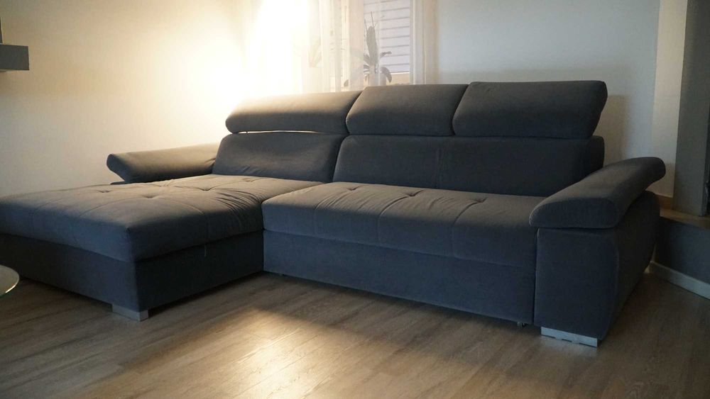 Narożnik - piękny kolor, rozkładany z funkcją spania, stan super