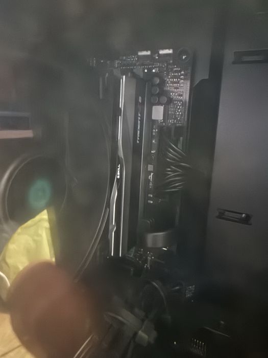ПК Ryzen 7 7700 RX7800XT RAM 32 топовые комплектующие!