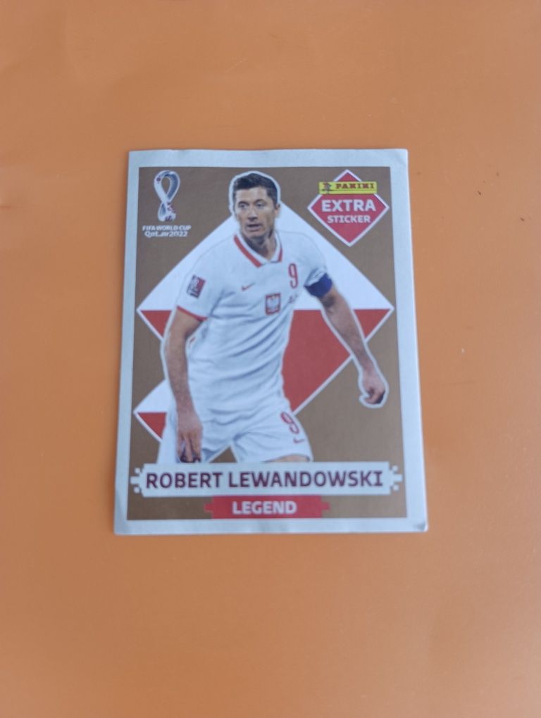 Cromo dourado Robert lewandowski