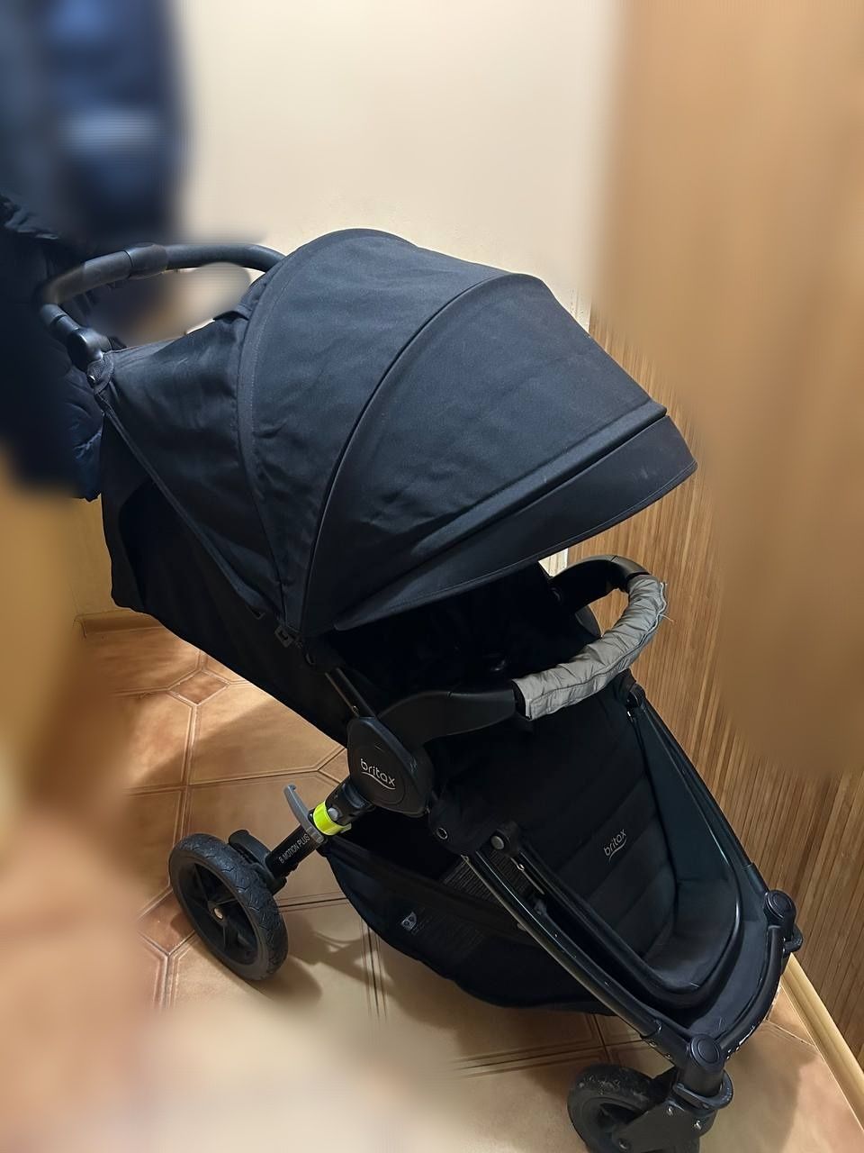 Коляска britax b-motion 4 plus (дощовик, чохол для ніг, для рук)