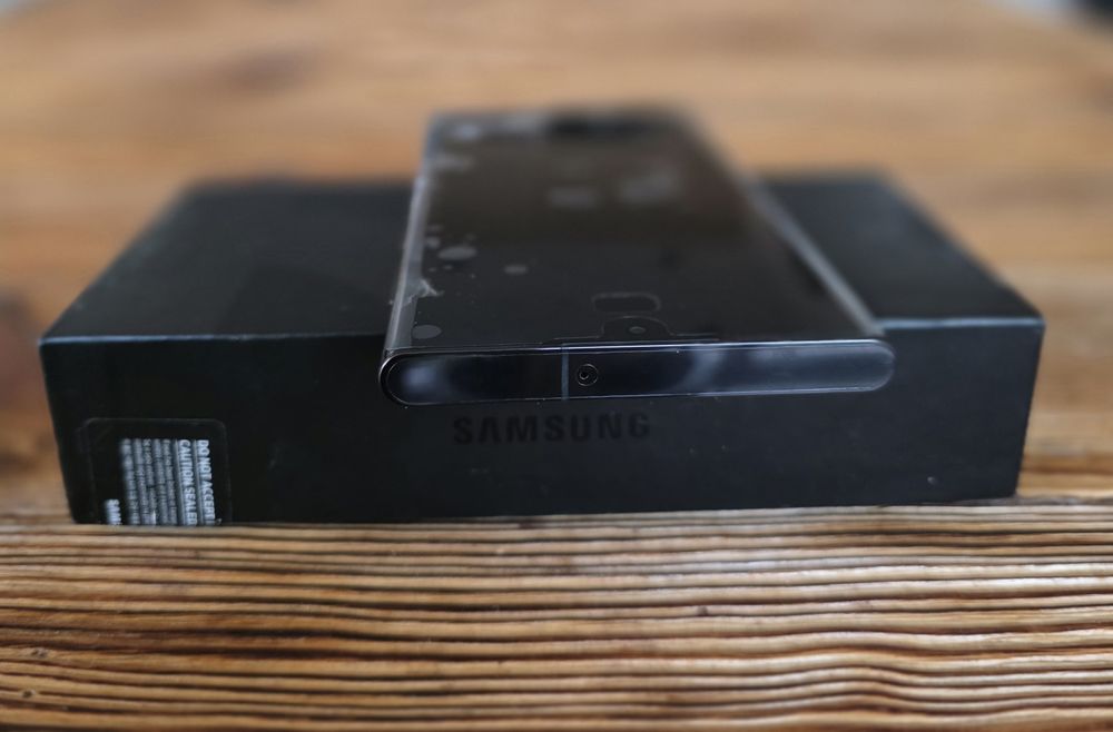 Sprzedam Samsung Galaxy S22 ultra