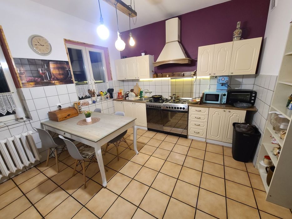 Pokoje pracownicze TV WiFi łazienka w pokoju kuchnia kwatera noclegi