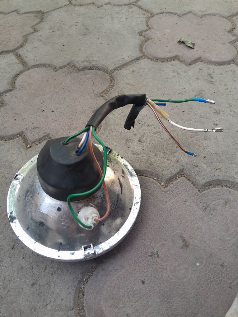 Продам фару 5.75