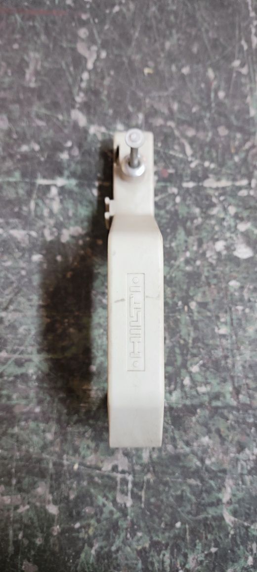 Uchwyt kablowy HILTI