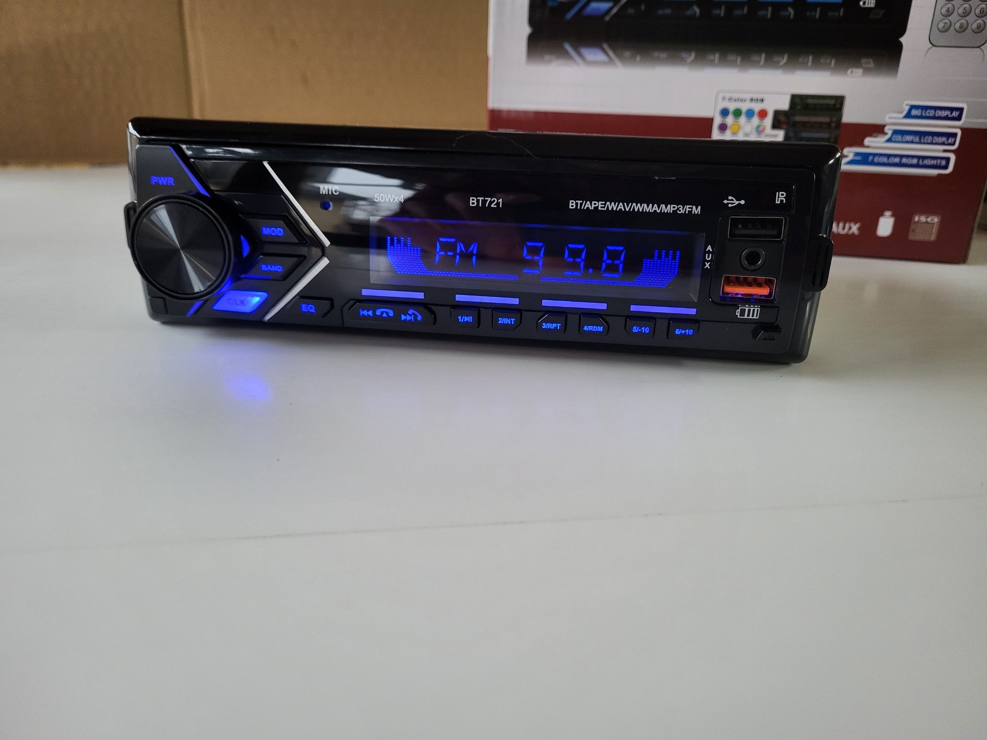 Bluetooth магнітола BT-721, зйомна панель, мультипідсвітка