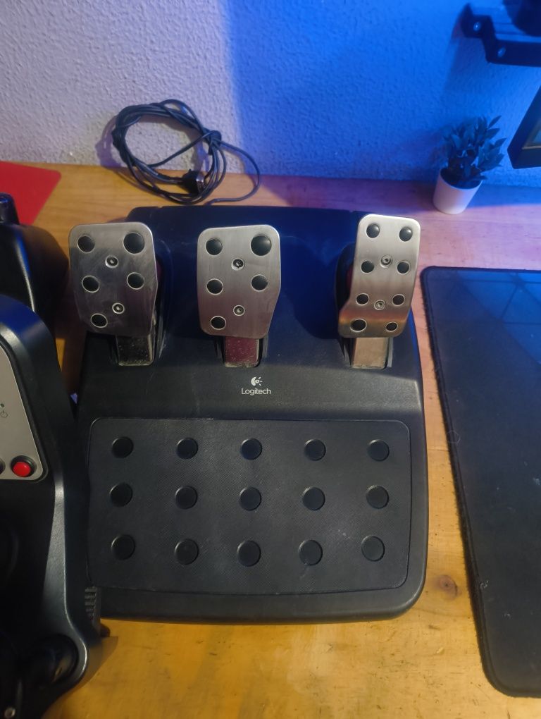 Volante Logitech g27