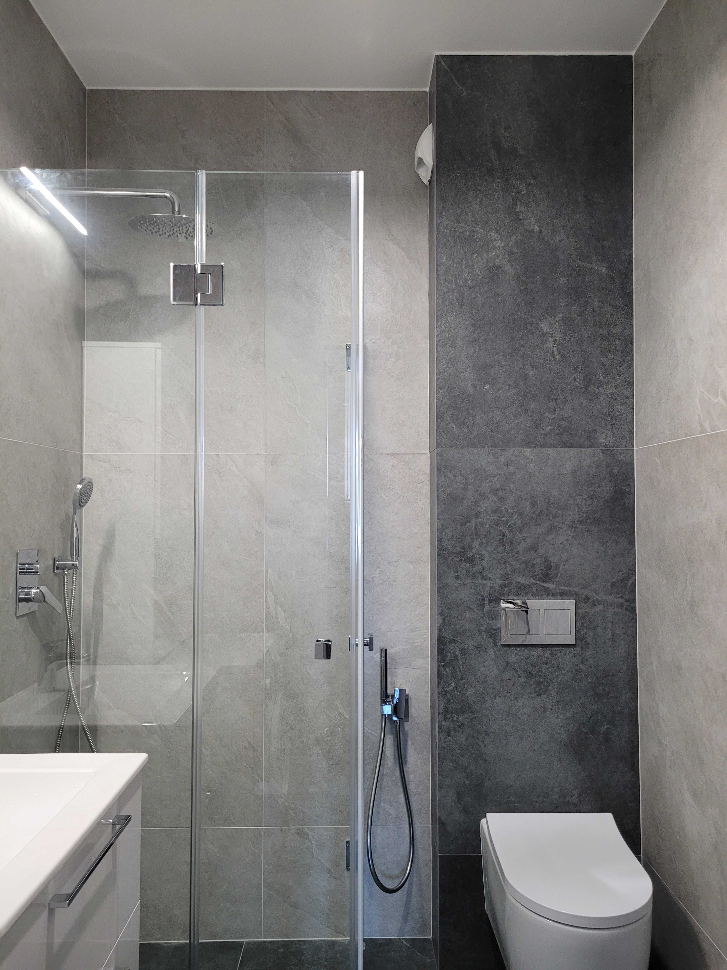Mieszkanie 40m2,Rewolucji 69 salon z aneksem,sypialnia,balkon, parking