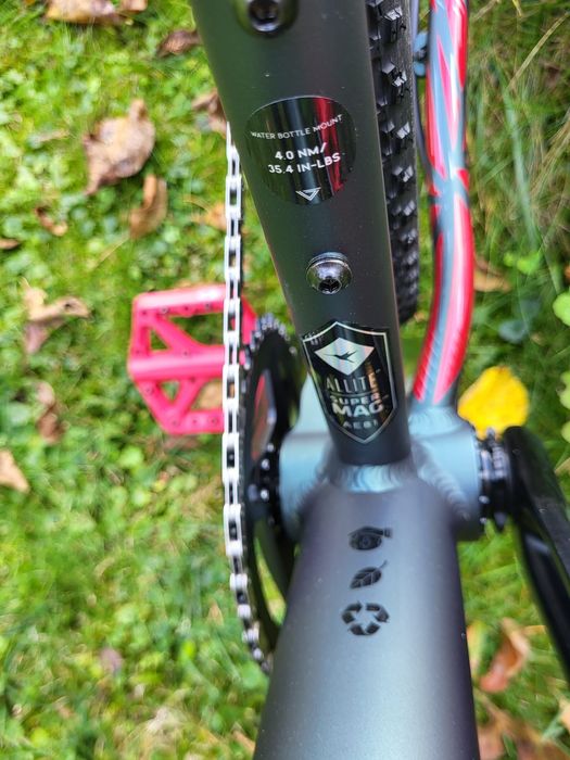 Vaast A1 Gravel 650B Rival AXS