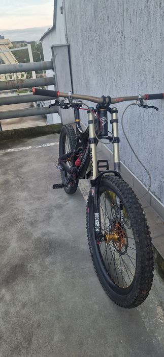 Santa Cruz caly lub czesci