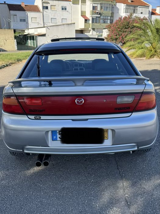 Mazda 323 F 2.0 V6 imaculado *RARO*
