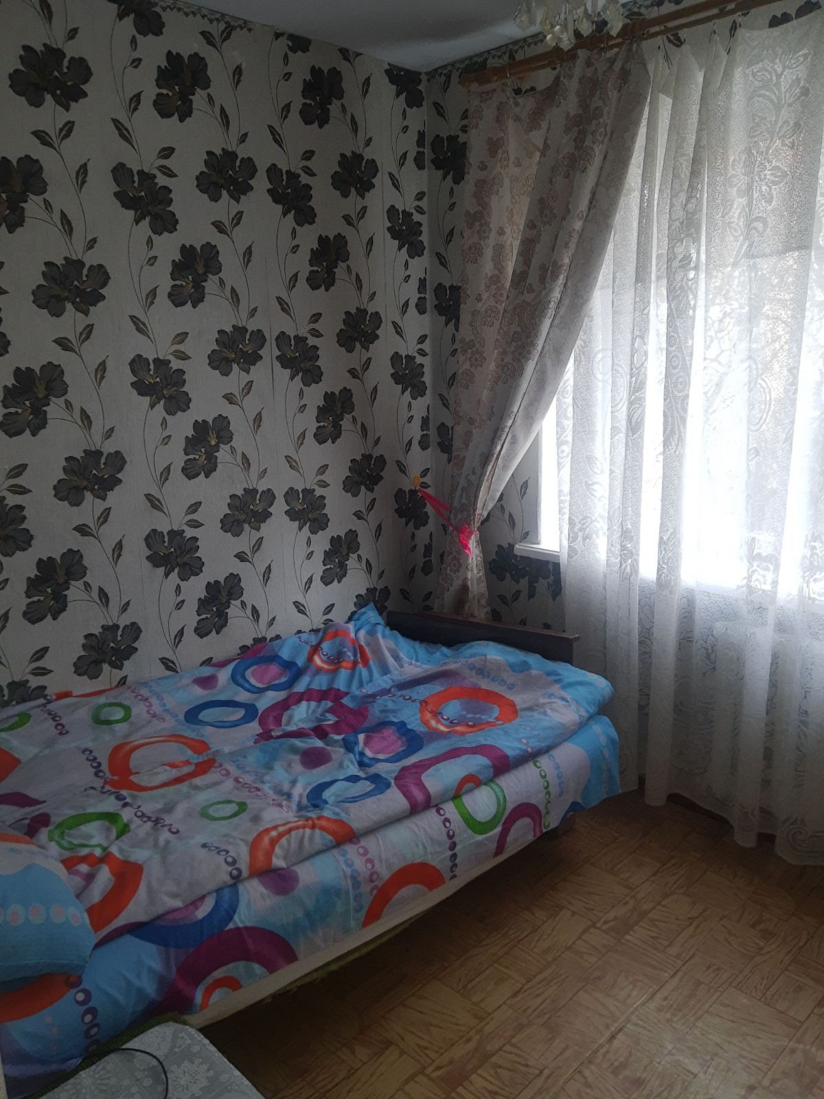 Здам трьохкімнатну квартиру в Кам'янець-Подільському від господар