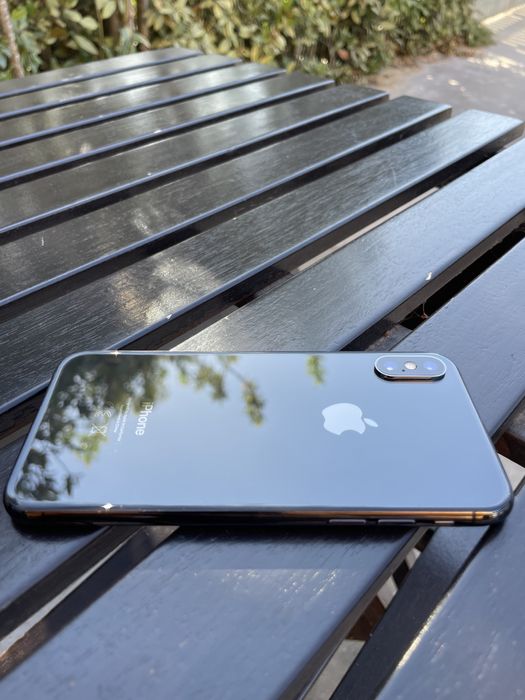 iPhone XS 64GB como novo