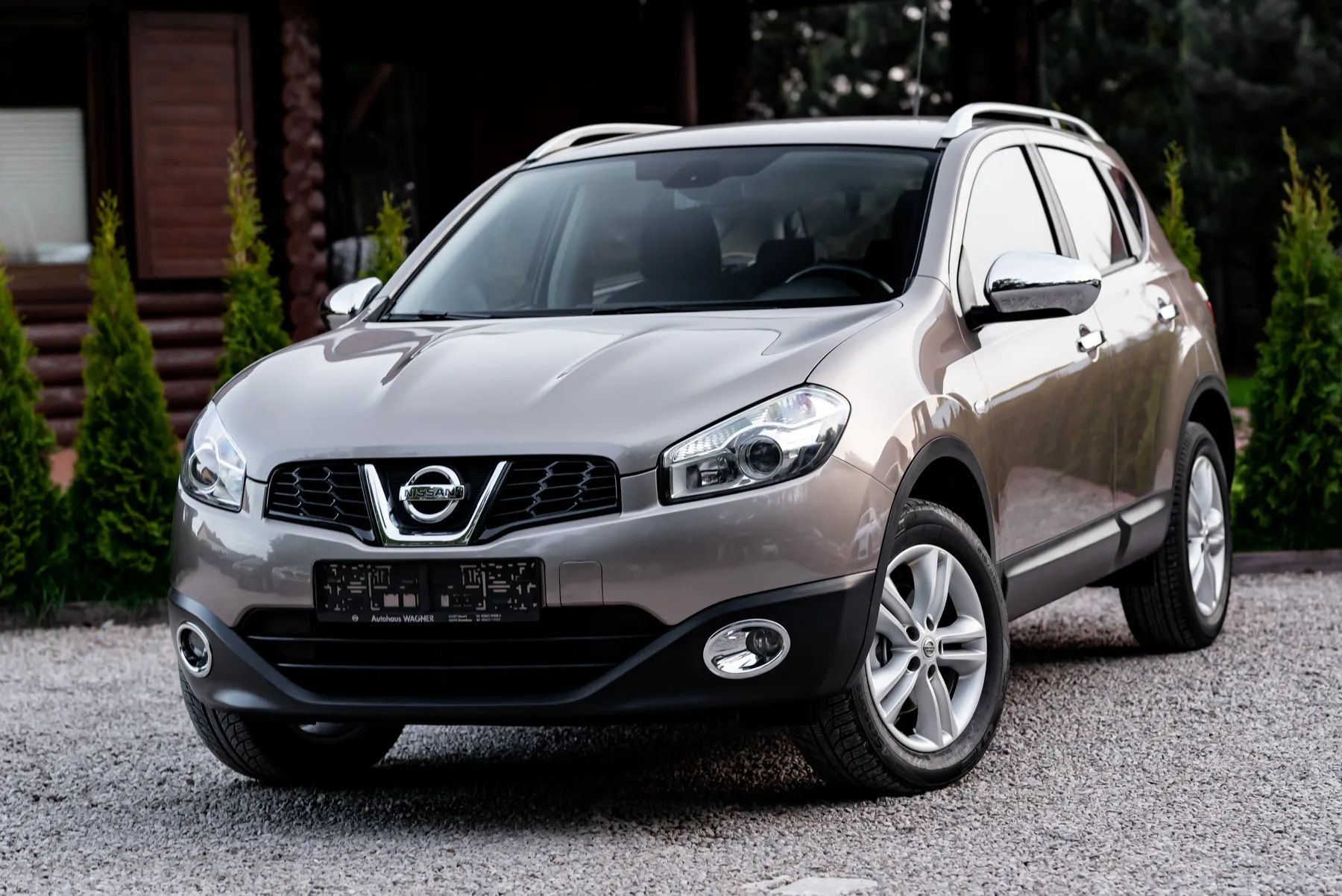 Nissan Qashqai 2.0 benzyna 140KM Klimatyzacja Tempomat