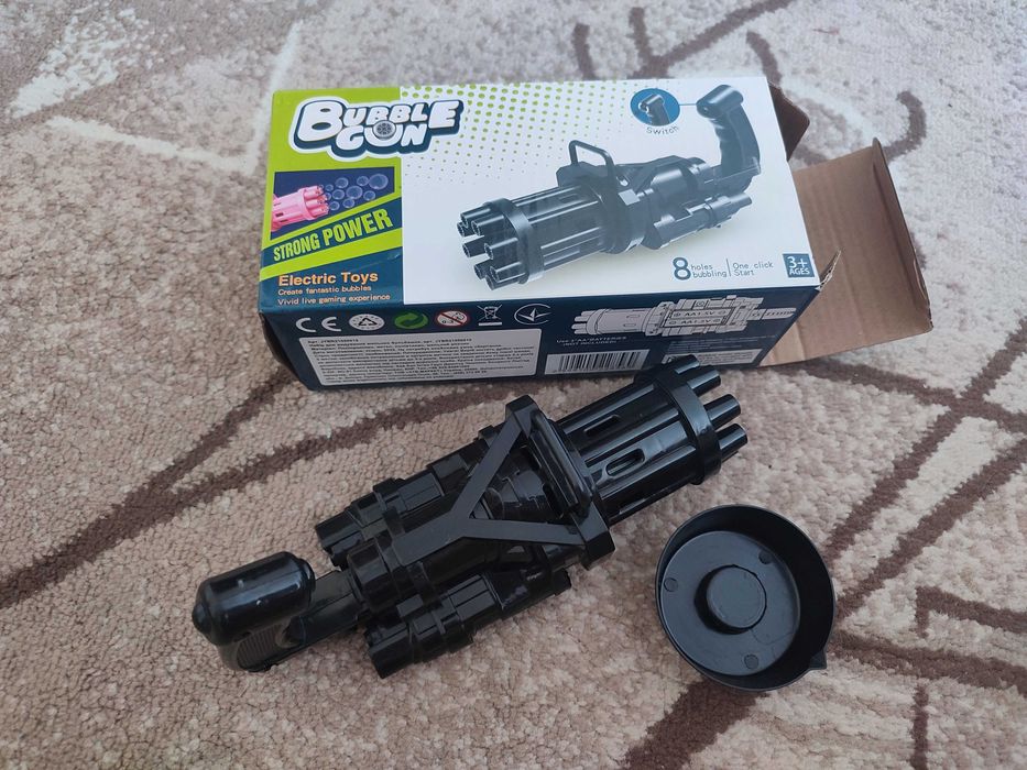 Пістолет для мильних бульбашек