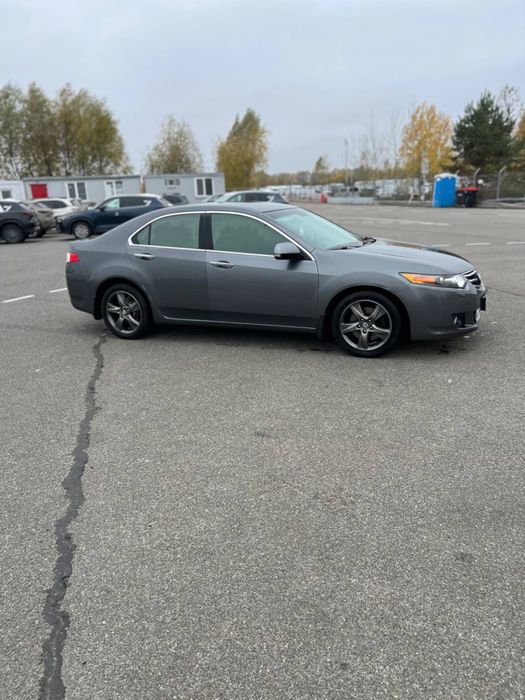 Honda accord 8 2008 2.4