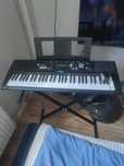 Keyboard YAMAHA EZ-220 stan bdb