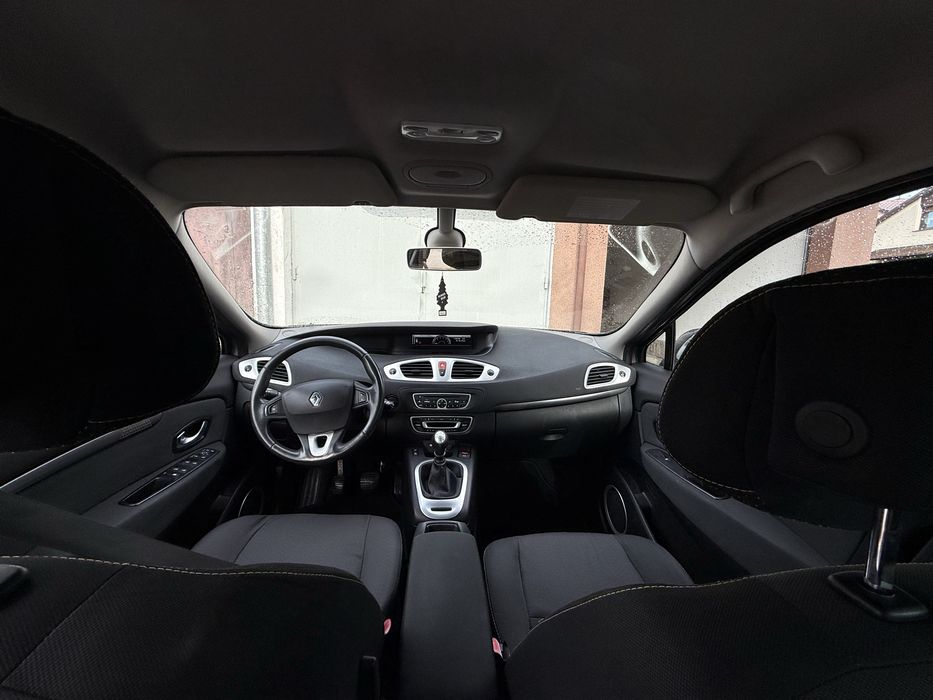 Renault Scenic 3 1.6 110km 2010r 165 tys km Serwis !! Jeden właściciel