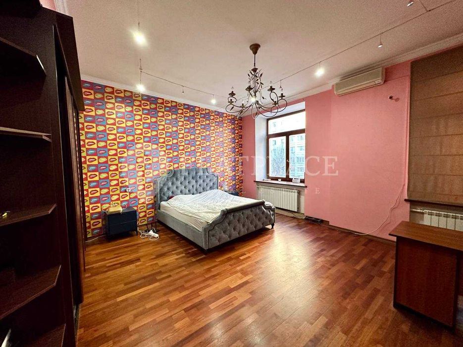 ‼️Без % Продаж 4к квартири з ремонтом Печерський Предславинська 30