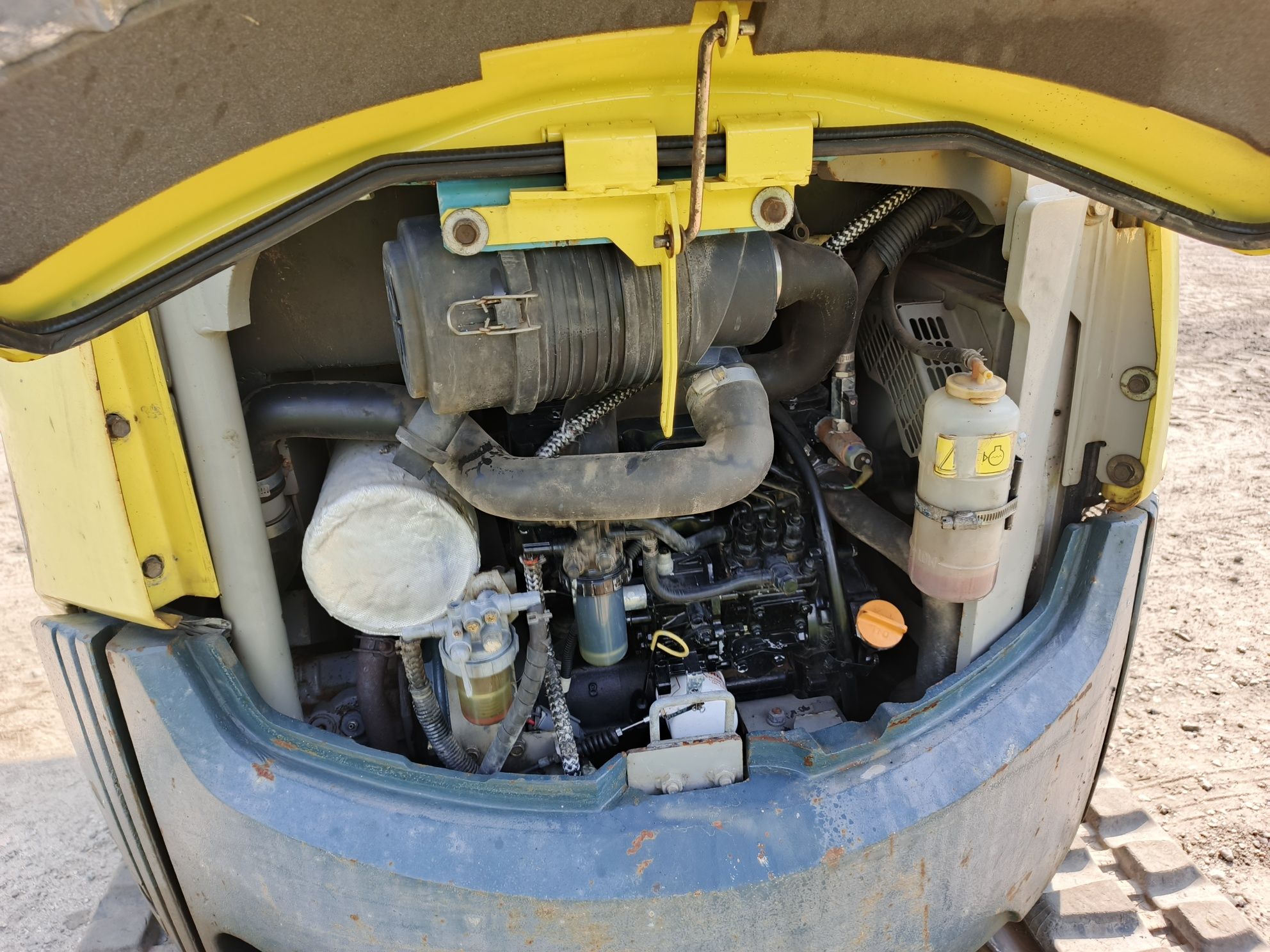 Minikoparka YANMAR VIO 20 ( nie Kubota nie Bobcat nie Case )