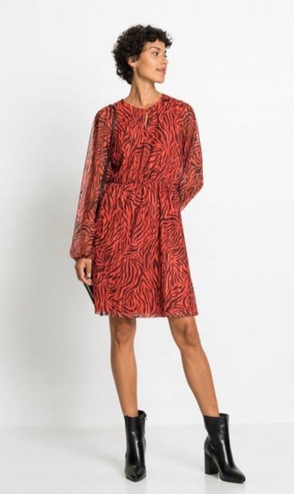 Wyprzedaż sukienka 48 50 siateczka wesele komunia elegancka zebra