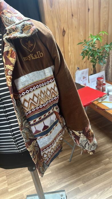 Casaco feito á mão