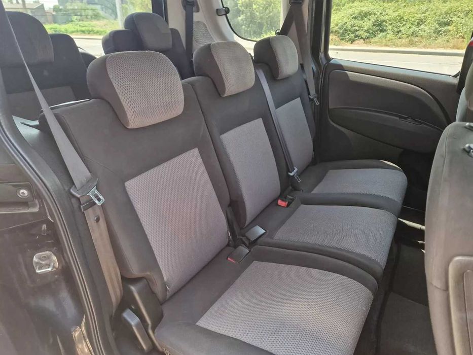 Fiat Doblo 1.3 M-Jet 7 Lugares