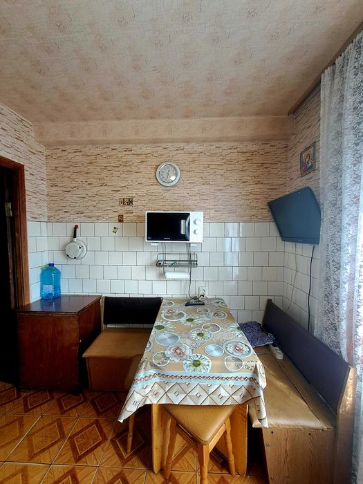 Братиславська 40а, оренда 2-к квартири, Лісовий масив, є газ!