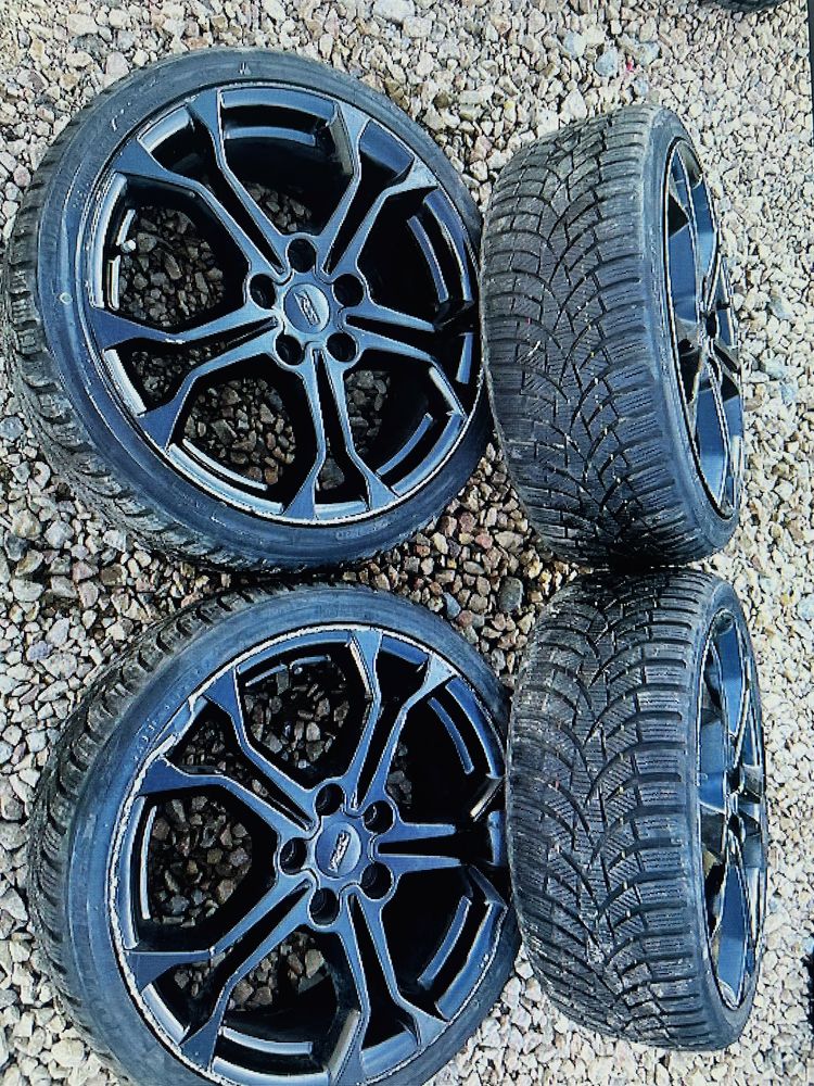 Felgi alufelgi renault clio 4 rs 205/40r18cali nowe opony zima